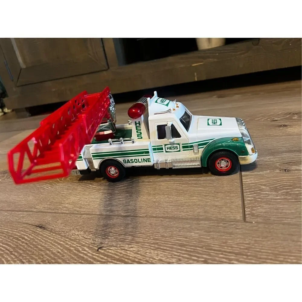 Hess Rescue Truck Vintage 1994 Real Head & Tail Light with Emergency Flashers